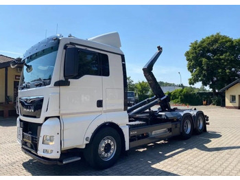 Haakarmsysteem vrachtwagen MAN TGX 26.440