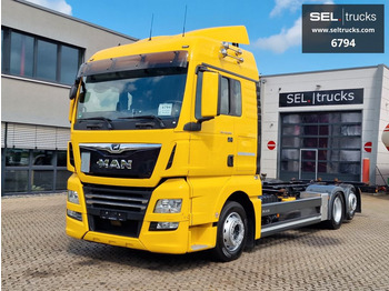 Containertransporter/ Wissellaadbak vrachtwagen MAN TGX 26.500