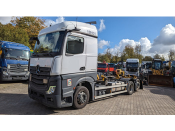 Containertransporter/ Wissellaadbak vrachtwagen MERCEDES-BENZ