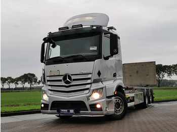 Chassis vrachtwagen MERCEDES-BENZ Actros 2551