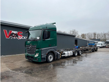 Containertransporter/ Wissellaadbak vrachtwagen MERCEDES-BENZ Actros 2536