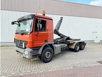 Haakarmsysteem vrachtwagen MERCEDES-BENZ Actros 2648