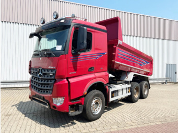 Kipper vrachtwagen MERCEDES-BENZ Arocs 2658