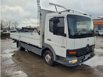 Vrachtwagen met open laadbak MERCEDES-BENZ Atego 815