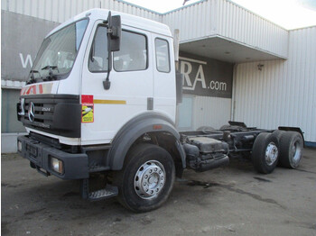 Chassis vrachtwagen MERCEDES-BENZ SK 2524