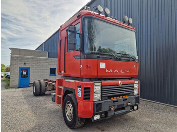 chassis vrachtwagen RENAULT Magnum