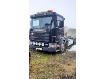 Vrachtwagen met open laadbak SCANIA R124