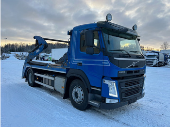 Containertransporter/ Wissellaadbak vrachtwagen VOLVO FM 330