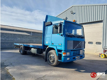 Vrachtwagen met open laadbak VOLVO F12