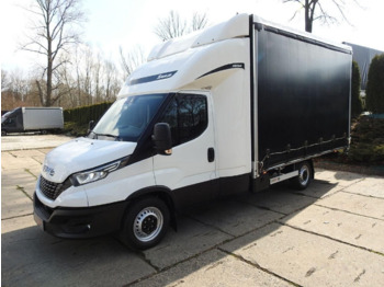 Huifzeil bedrijfswagen IVECO Daily 35s18