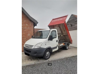 Kipper bestelwagen IVECO Daily 35c12