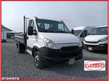 Kipper bestelwagen IVECO Daily 35c13