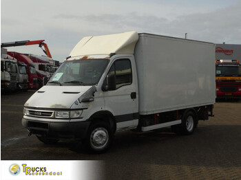 bestelwagen gesloten laadbak IVECO Daily