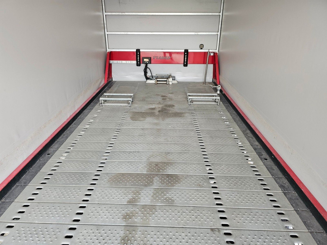 Autovrachtwagen vrachtwagen MAN TGL 8.180 LX Autotransporter