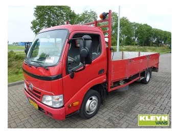 Toyota Dyna 150 D-4D - Autovrachtwagen vrachtwagen