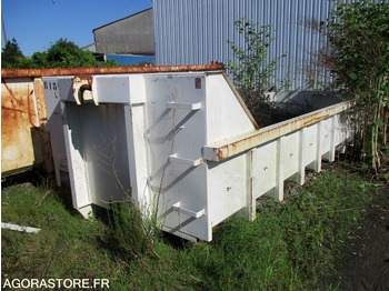 Vrachtwagen  BENNE R1804LT