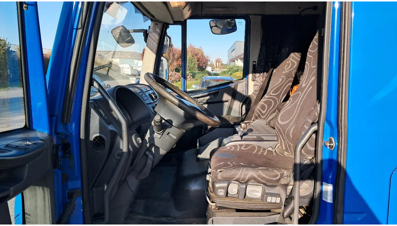 Bakwagen Iveco ML 120 E 18 Eurocargo Full steel