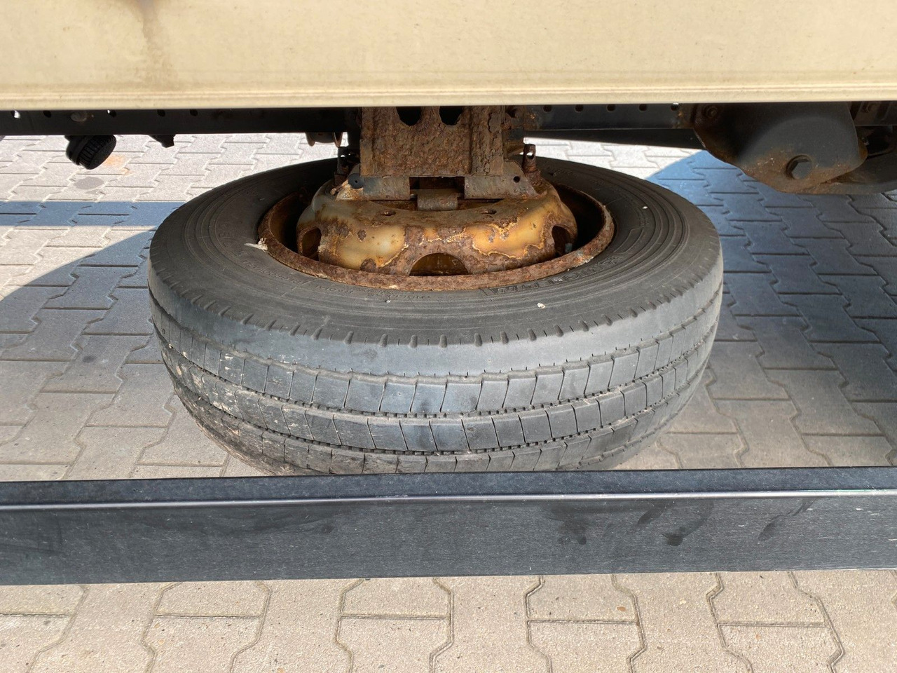 Bakwagen MAN TGL 8.150 Blatt/Blatt*5,5mKoffer*LBW*Seitentür MAN TGL 8.150 Blatt/Blatt*5,5mKoffer*LBW*Seitentür