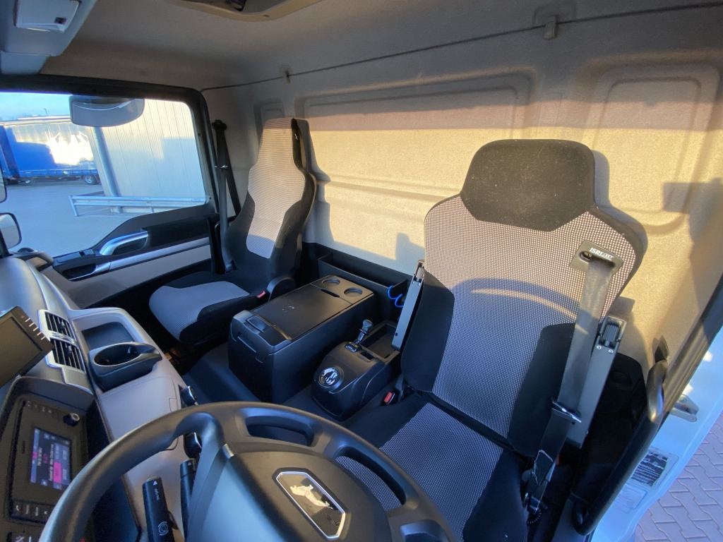 Bakwagen MAN TGM 12.290 4x2 BL / Palfinger LBW