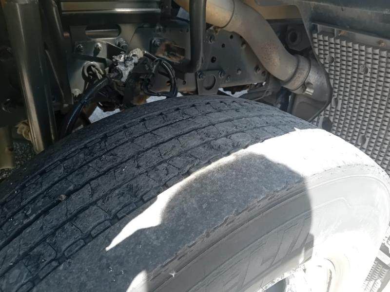 Bakwagen Mercedes Axor 1829