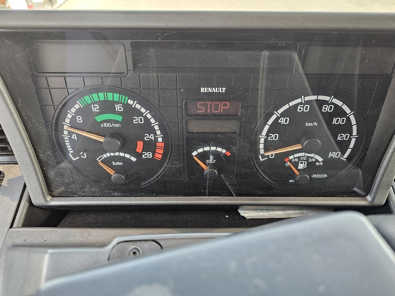 Bakwagen Renault AE380 PHASE1