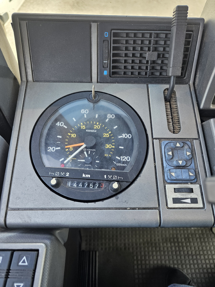 Bakwagen Renault AE380 PHASE1