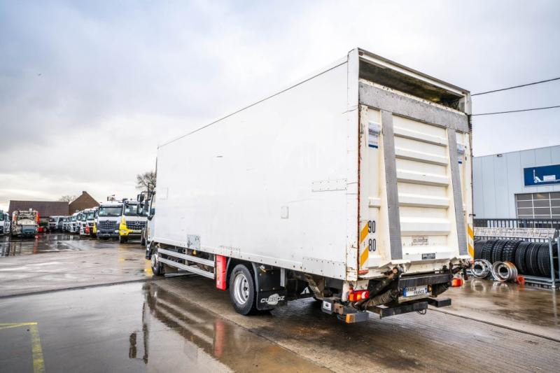 Bakwagen Renault MIDLUM 220 (16T)+ DHOLLANDIA 2T.