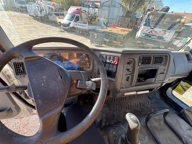 Bakwagen Renault MIDLUM 220 DCI CAISSE HAYON