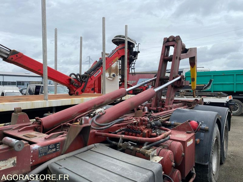 Vrachtwagen Bras ampliroll polybenne démonté