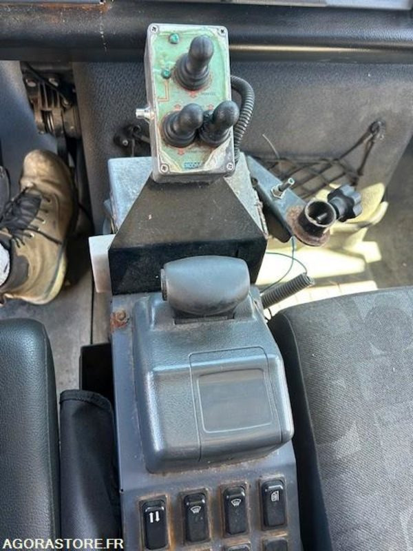 Vrachtwagen CAMION 4X4 MERCEDES UNIMOG U5000 2009 62289 KM 4667 HEURES