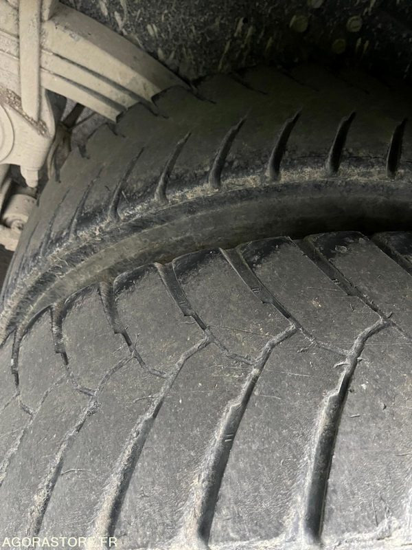 Vrachtwagen CAMION 8X4 BENNE RONDE IVECO X-WAY 480 76 000 KM 2019
