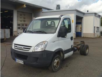 Chassis vrachtwagen Iveco DAILY 40C15