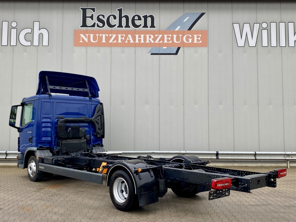 Chassis vrachtwagen MAN TGL 8.190 4x2 BL