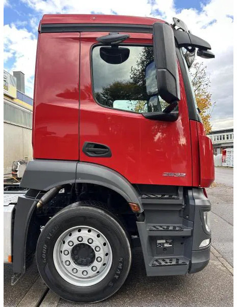 Chassis vrachtwagen Mercedes-Benz 2532 LL 6x2 LANGES Fahrgestell Intarder Lenkachse