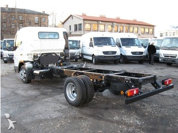 Mitsubishi Fuso Canter 7C15 - Chassis vrachtwagen