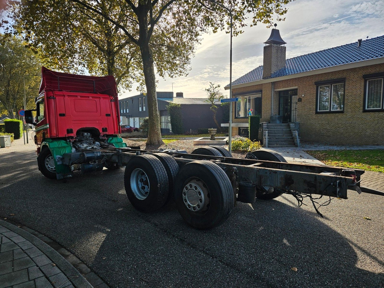 Chassis vrachtwagen Scania P 124G 420 6x2*4 Fahrgestell