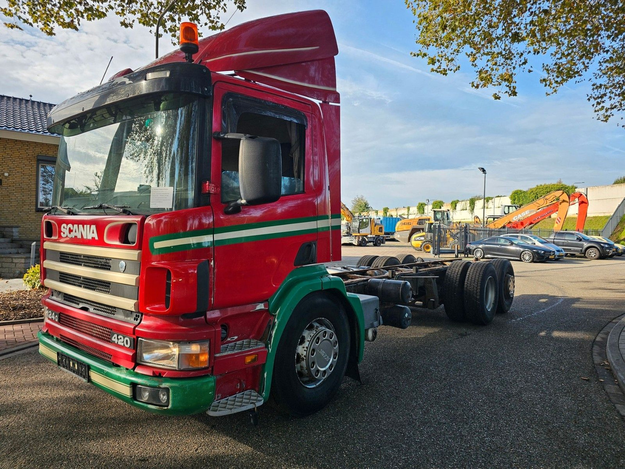 Chassis vrachtwagen Scania P 124G 420 6x2*4 Fahrgestell