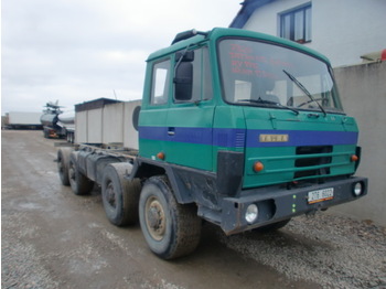 Tatra T815 8x8 - Chassis vrachtwagen