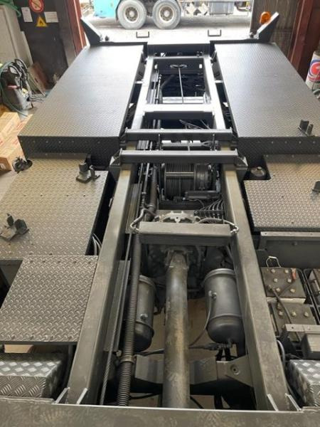 Chassis vrachtwagen UNIPOWER MPI BT 120