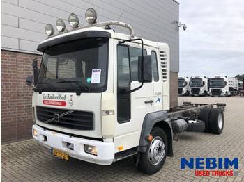 Chassis vrachtwagen Volvo FL6 220 Euro 3
