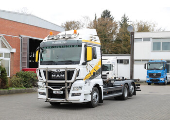 MAN TGX 26.500  Lenk-Liftachse Retarder Xenon - containertransporter/ wissellaadbak vrachtwagen