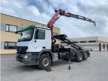 Containertransporter/ wissellaadbak vrachtwagen MERCEDES-BENZ Actros 2536 6x2