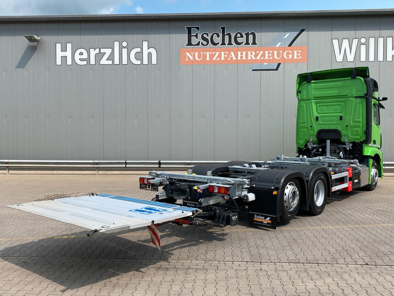 Containertransporter/ Wissellaadbak vrachtwagen Mercedes-Benz Actros MP5 2542 L|OHNE EZ*Lenkachse*Ladebordwand