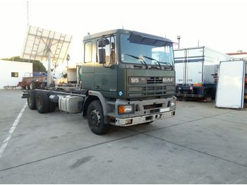Chassis vrachtwagen DAF 95 400 ATI left hand drive 6X2 ZF manual: afbeelding 1