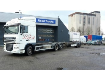 Containertransporter/ Wissellaadbak vrachtwagen DAF FAR XF 105.460 BDF +Intarder+AHW: afbeelding 1