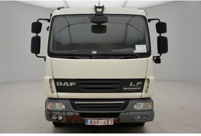 Vrachtwagen met open laadbak DAF LF45.160: afbeelding 2