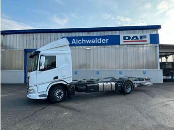 Nieuw Containertransporter/ Wissellaadbak vrachtwagen DAF XD 340 FA: afbeelding 1