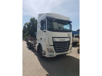 Containertransporter/ Wissellaadbak vrachtwagen DAF XF105  410: afbeelding 1
