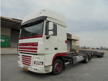 Containertransporter/ Wissellaadbak vrachtwagen DAF XF105-410 SSC MANUAL: afbeelding 1