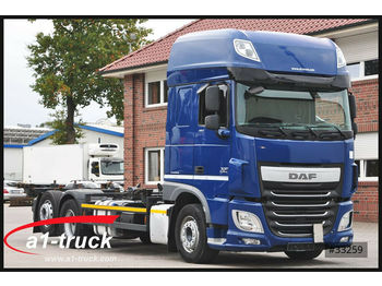 Containertransporter/ Wissellaadbak vrachtwagen DAF XF 460 FAR, ACC, 2x AHK,  Intarder,  7.45/7.82,: afbeelding 1